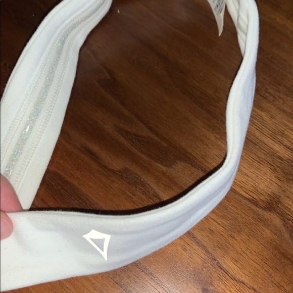 lululemon/ivviva white headband - Picture 4 of 4